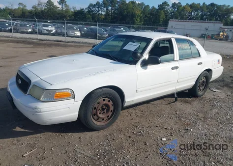 2006 Ford Crown Victoria Police/Police Interceptor z USA, uszkodzony, nr VIN 2FAHP71W26X133661